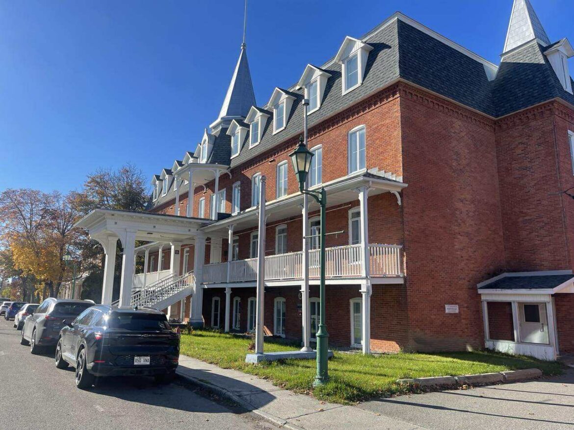 550868034_1527851478219855_4623915331910464437_n